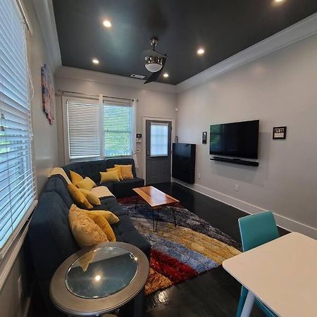 West End Modern Atlanta 3 Bedroom Bungalow Екстериор снимка