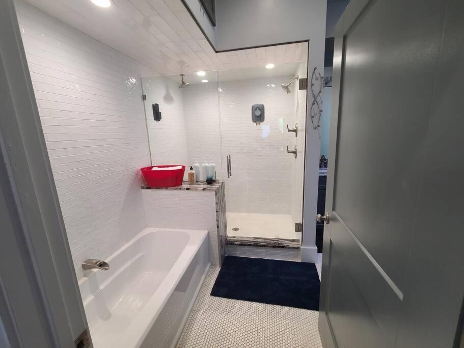 West End Modern Atlanta 3 Bedroom Bungalow Екстериор снимка